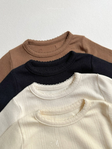 [atomeme] Eyelet Pin Stitch Tee