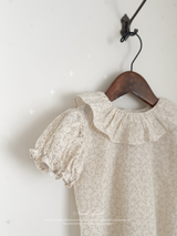Ciel flour collar blouse