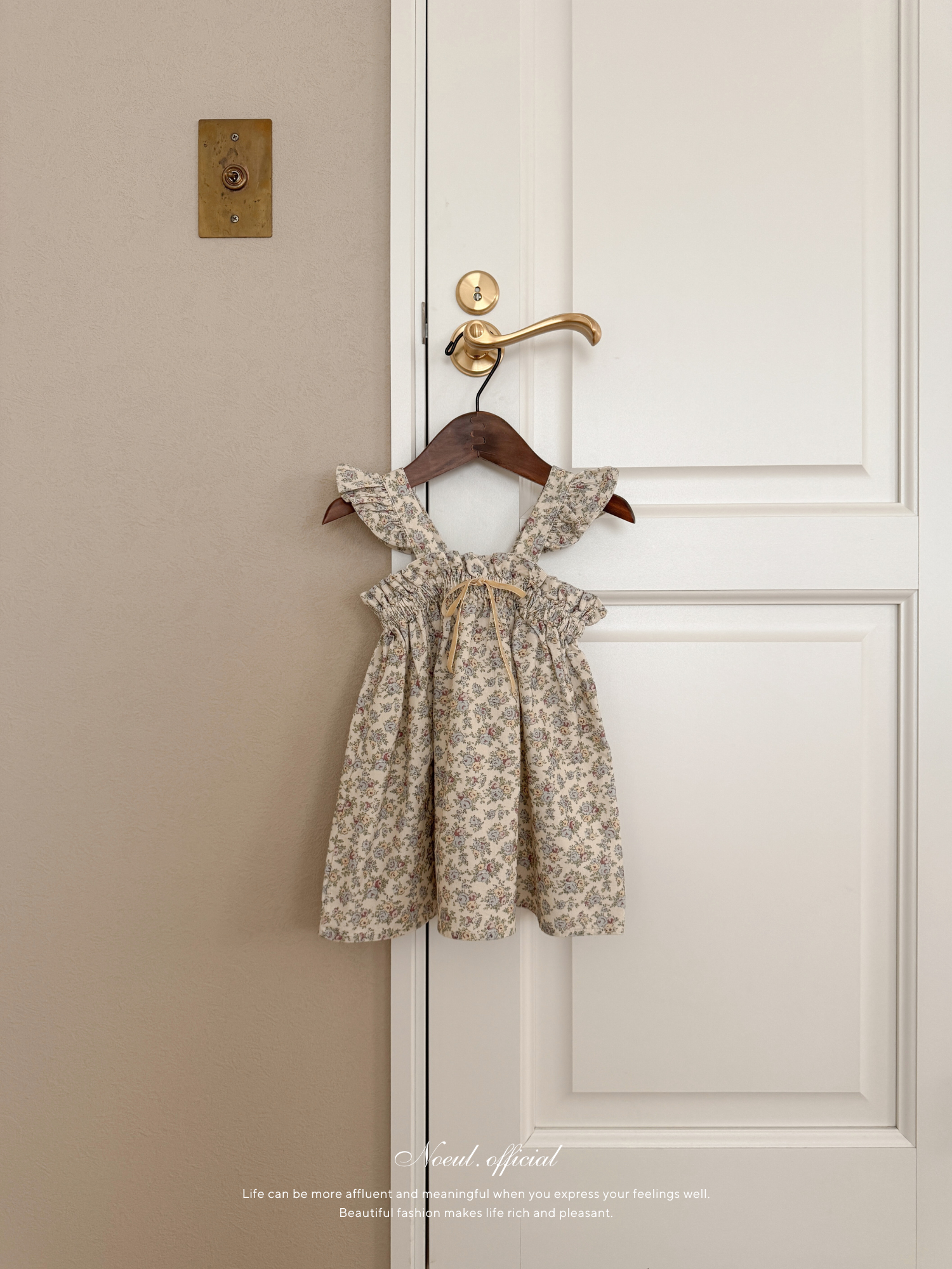 Garden frill ribbon one-piece