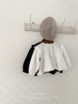 Shoulder frill blouse