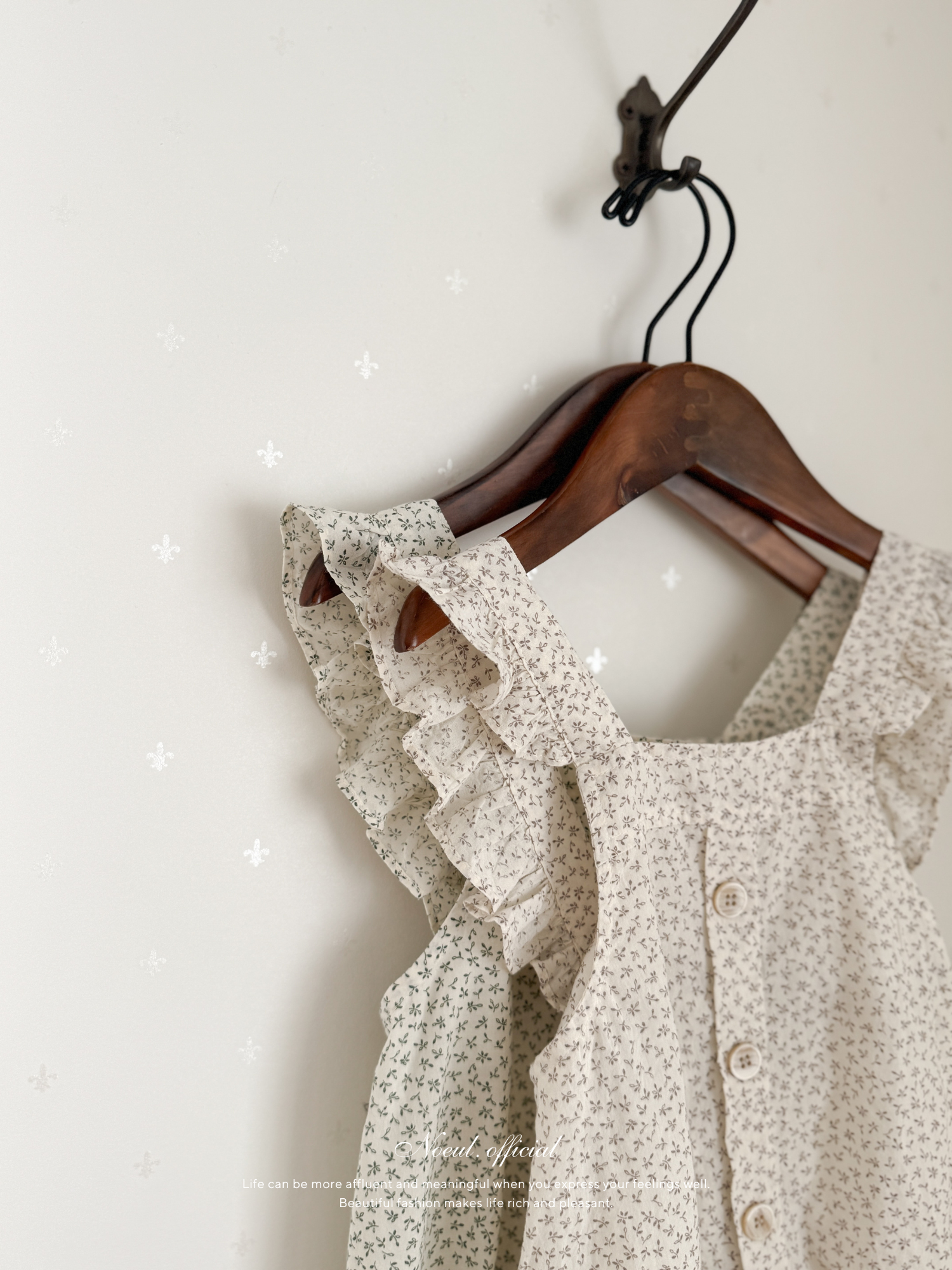 Charming frill rompers