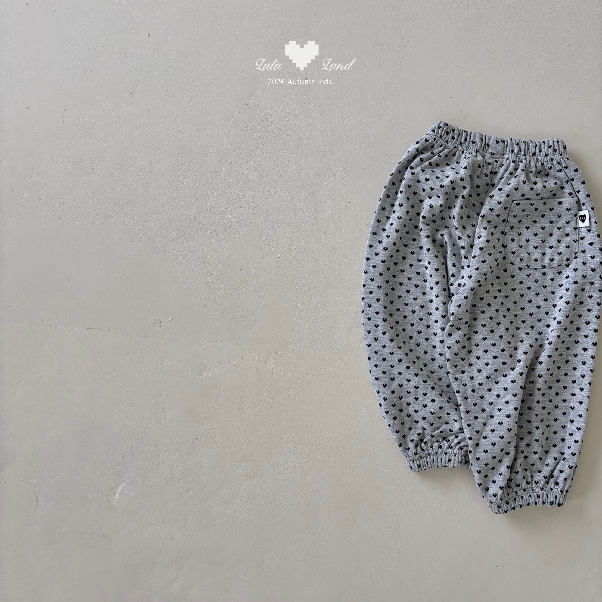 ［Lala land］Heart jogger pants