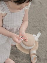 Seashell frill blouse
