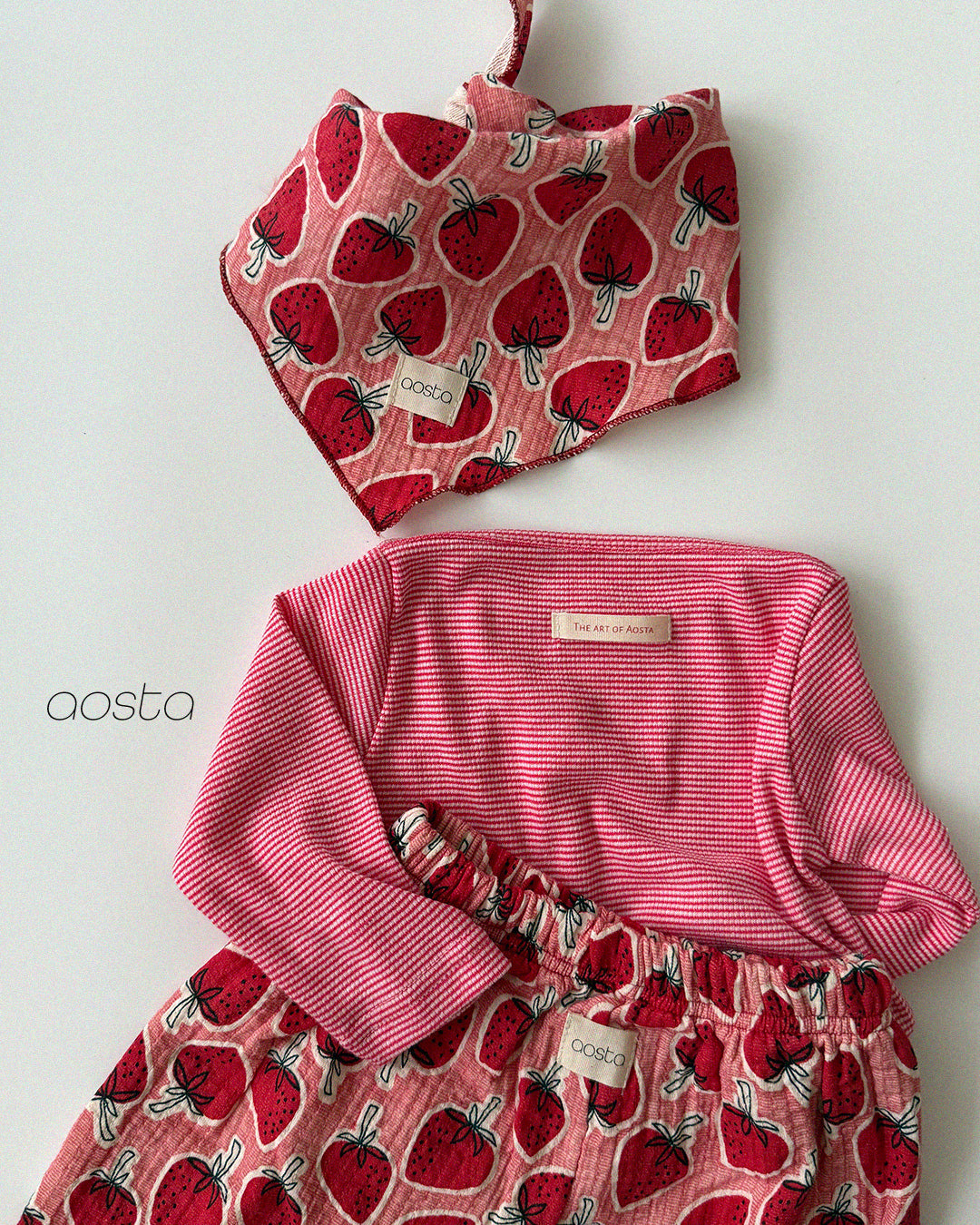 ［Aosta］Strawberry Scarf