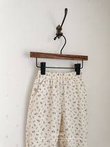 Yoghourt flower pants