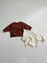 [atomeme] Ours Embroidery Tee