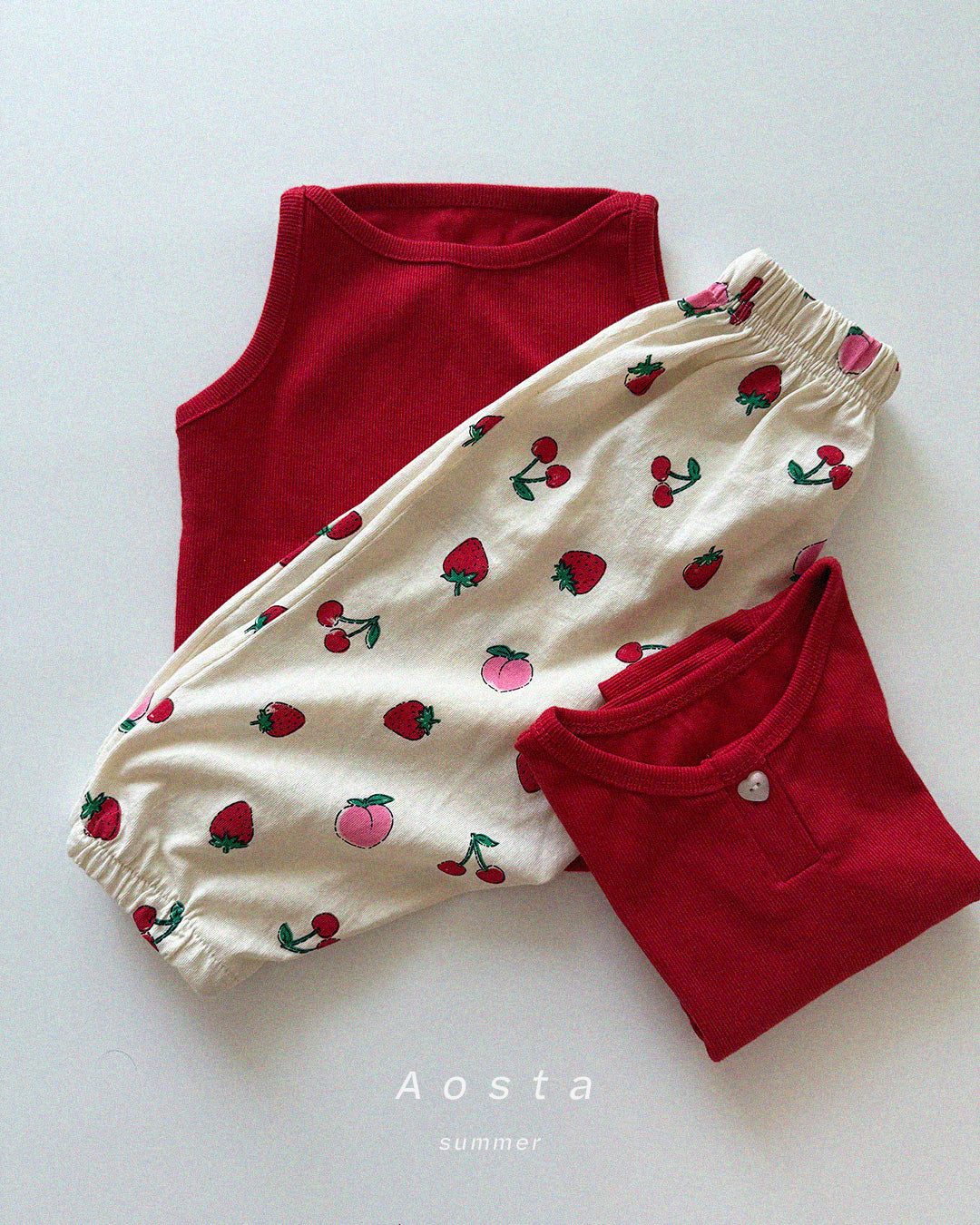 ［Aosta］Heart button tee