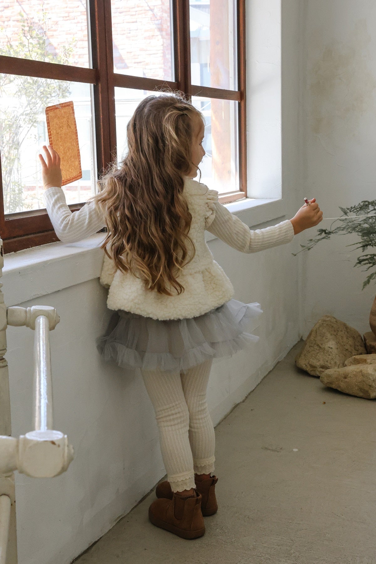 [FLO] Lemonde frill rib tops