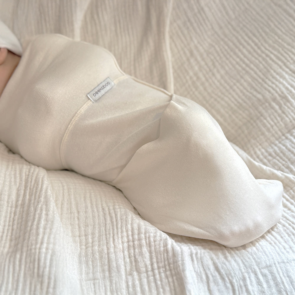 ［peekaboo］Ribbon newborn swaddle