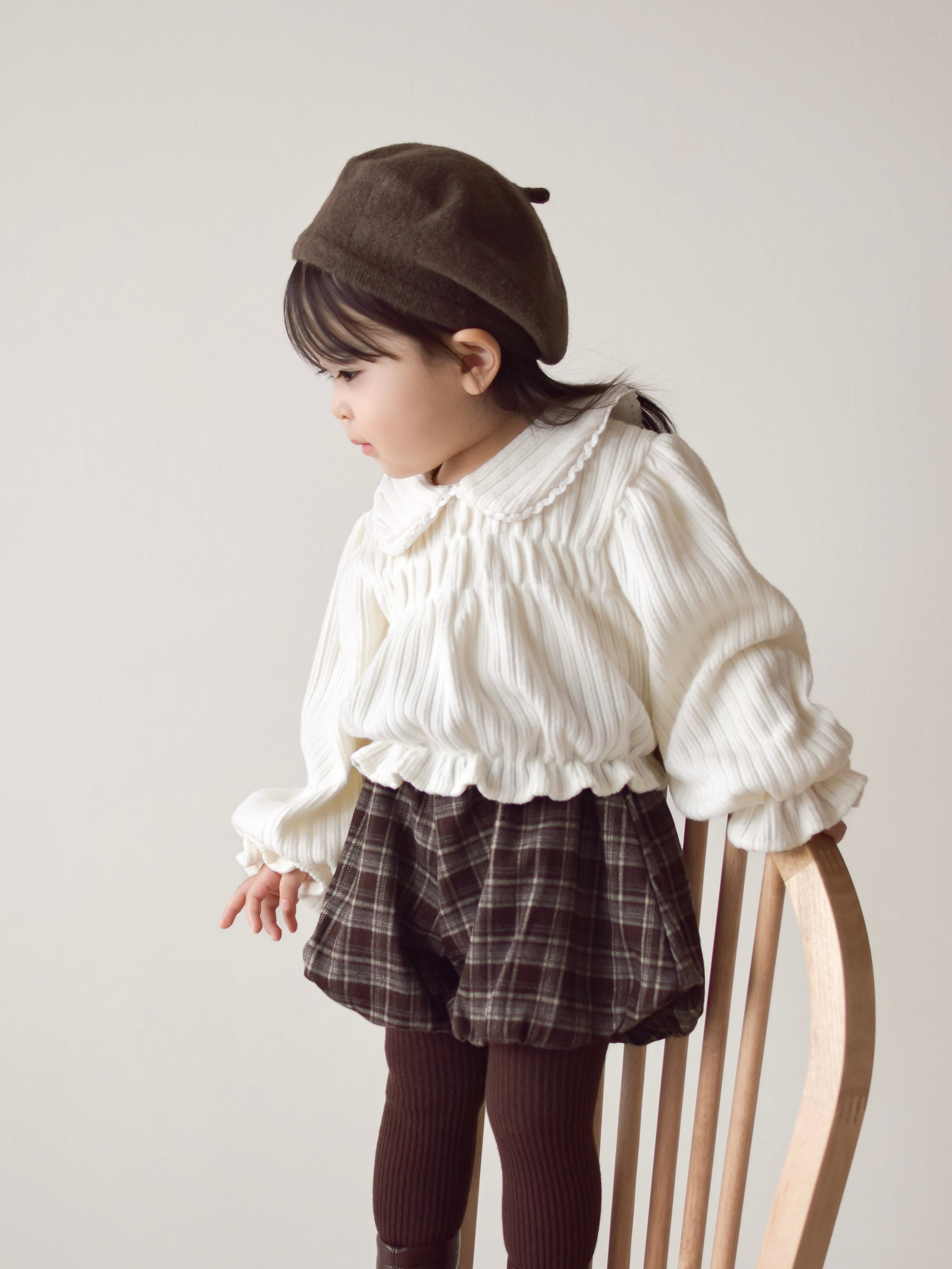 Honey round collar blouse