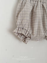 Seashell frill bloomer