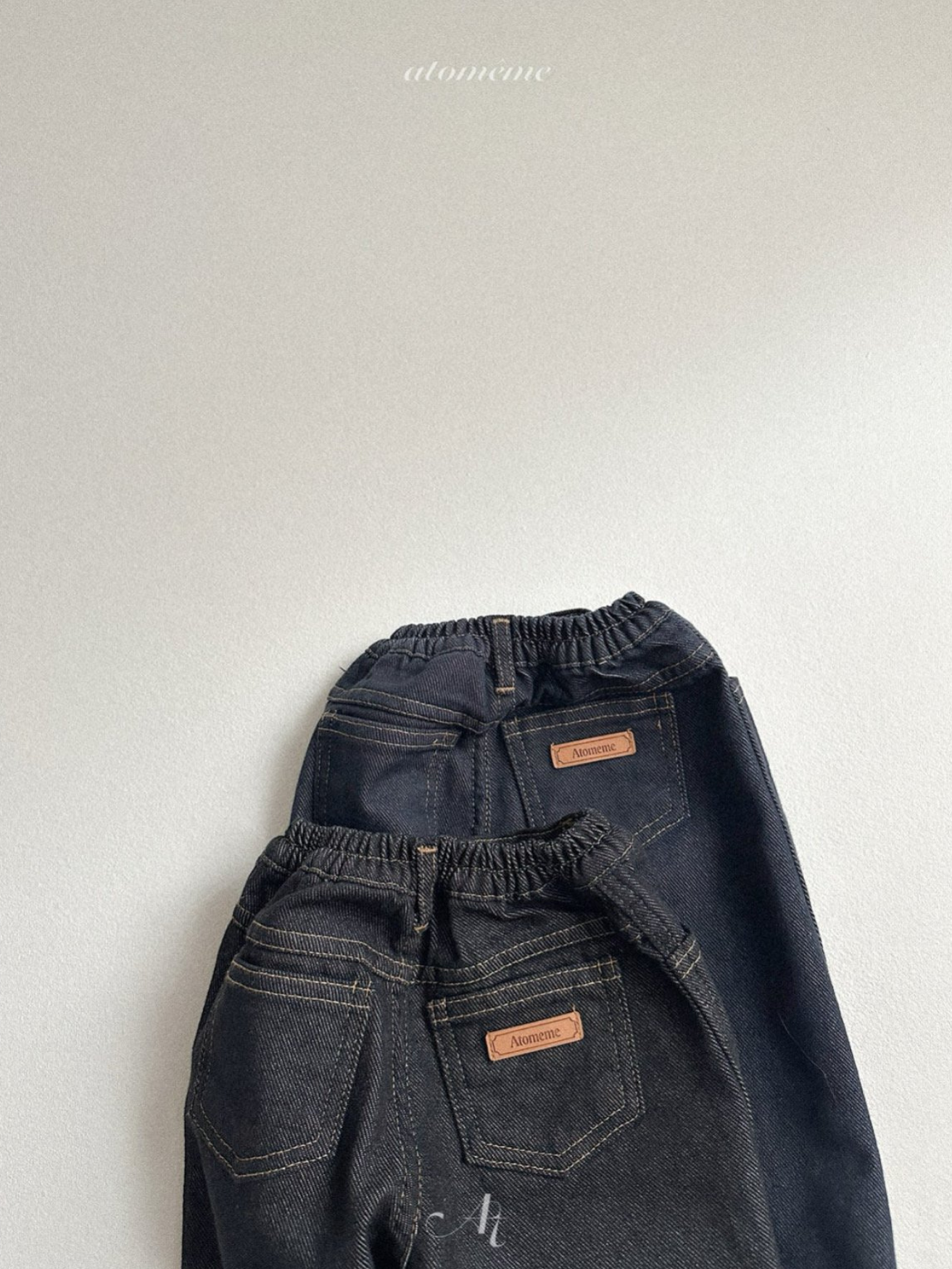 [atomeme] No-fade Curved Denim