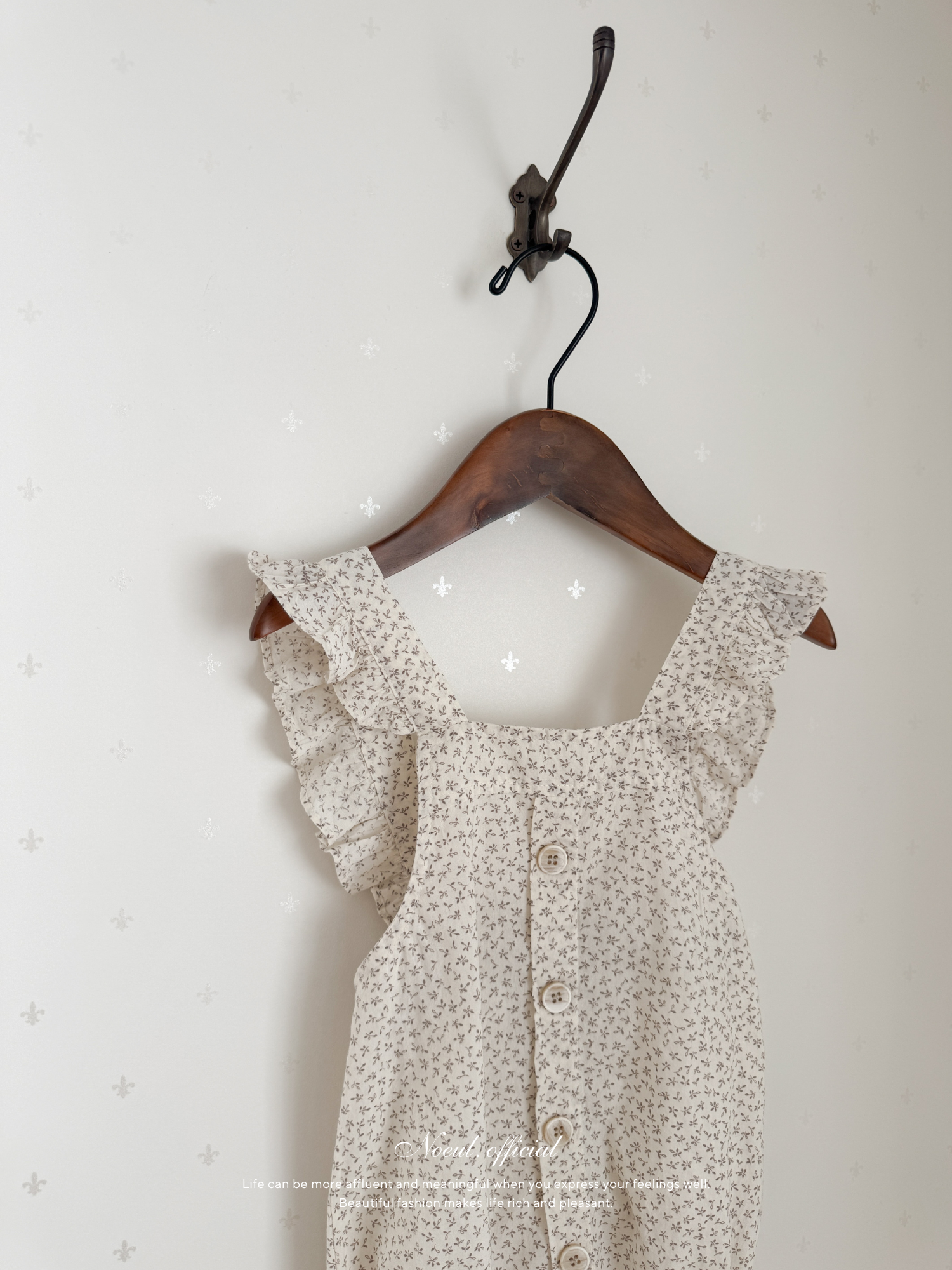 Charming frill rompers