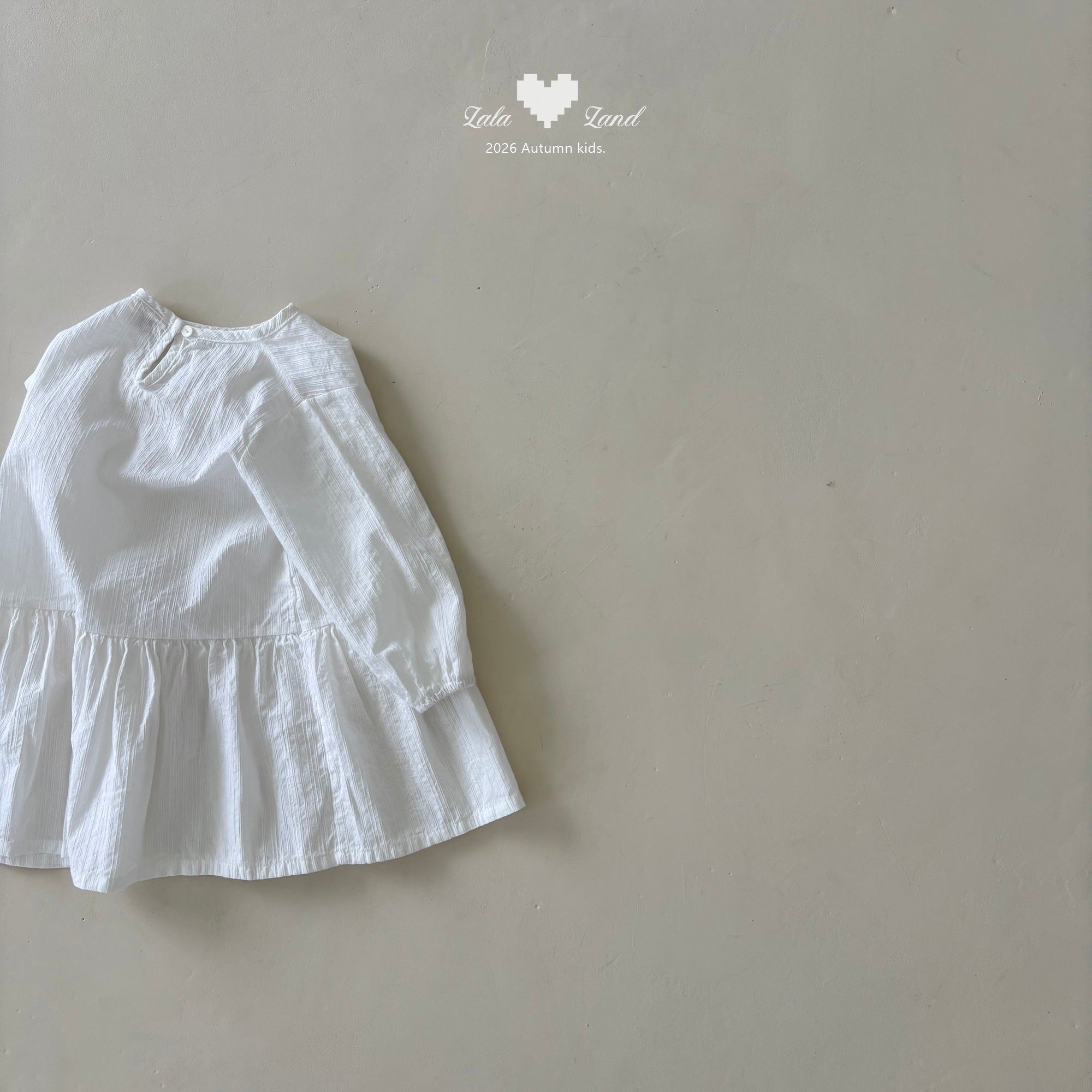 ［Lala land］Blooming long blouse