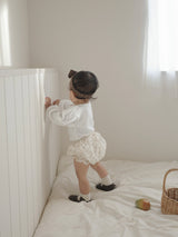 Eyelet lace puff tops