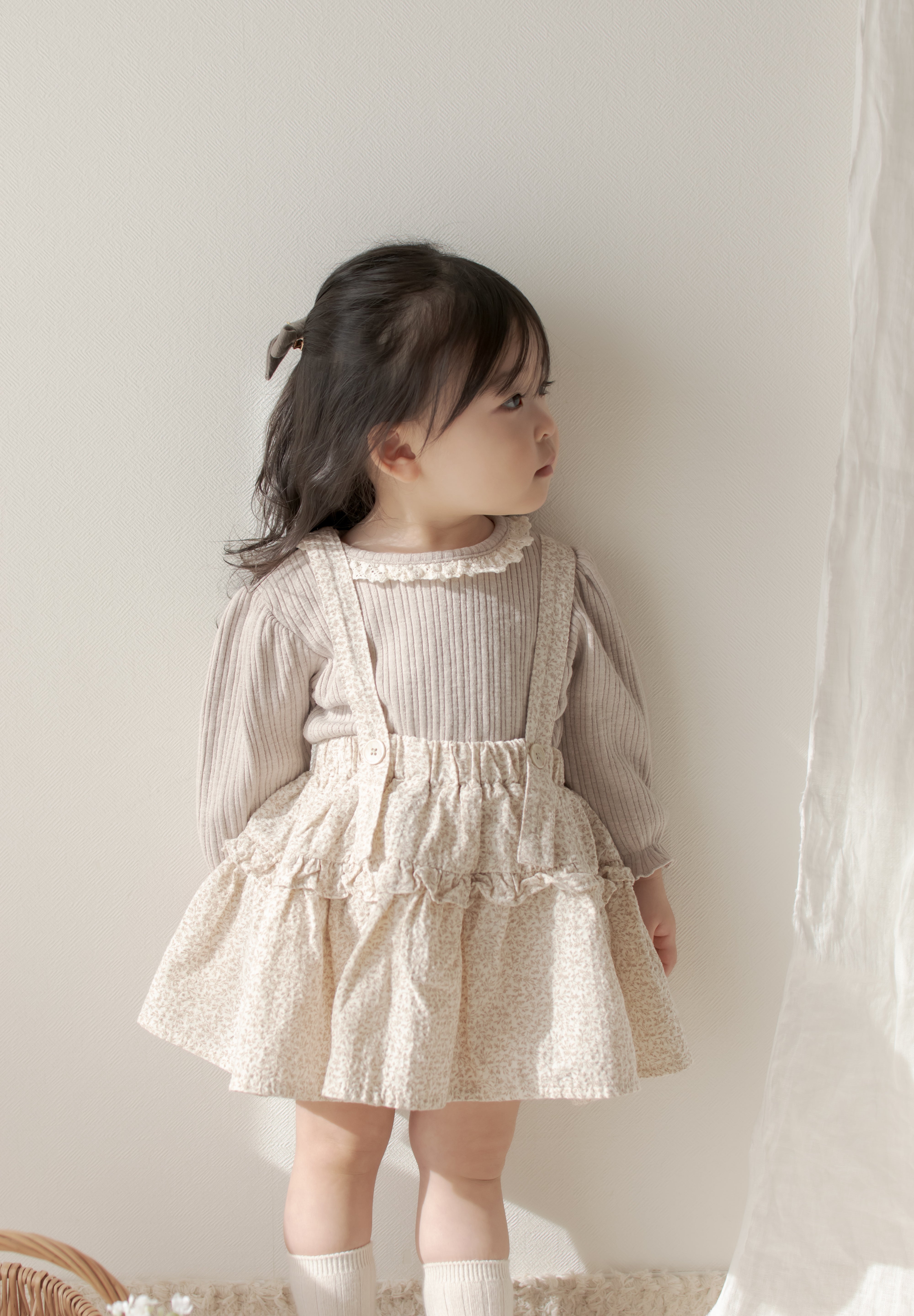 Dobby frill suspender skirt