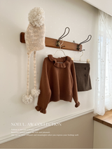 Biscuit frill knit tops