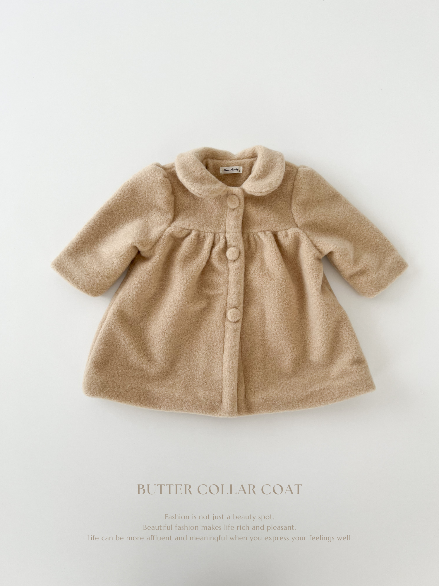 Butter collar coat