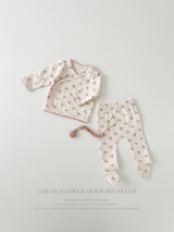 Chloe flower newborn set up