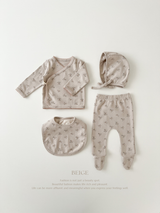 Chloe flower newborn set up