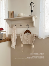 Crua frill vest