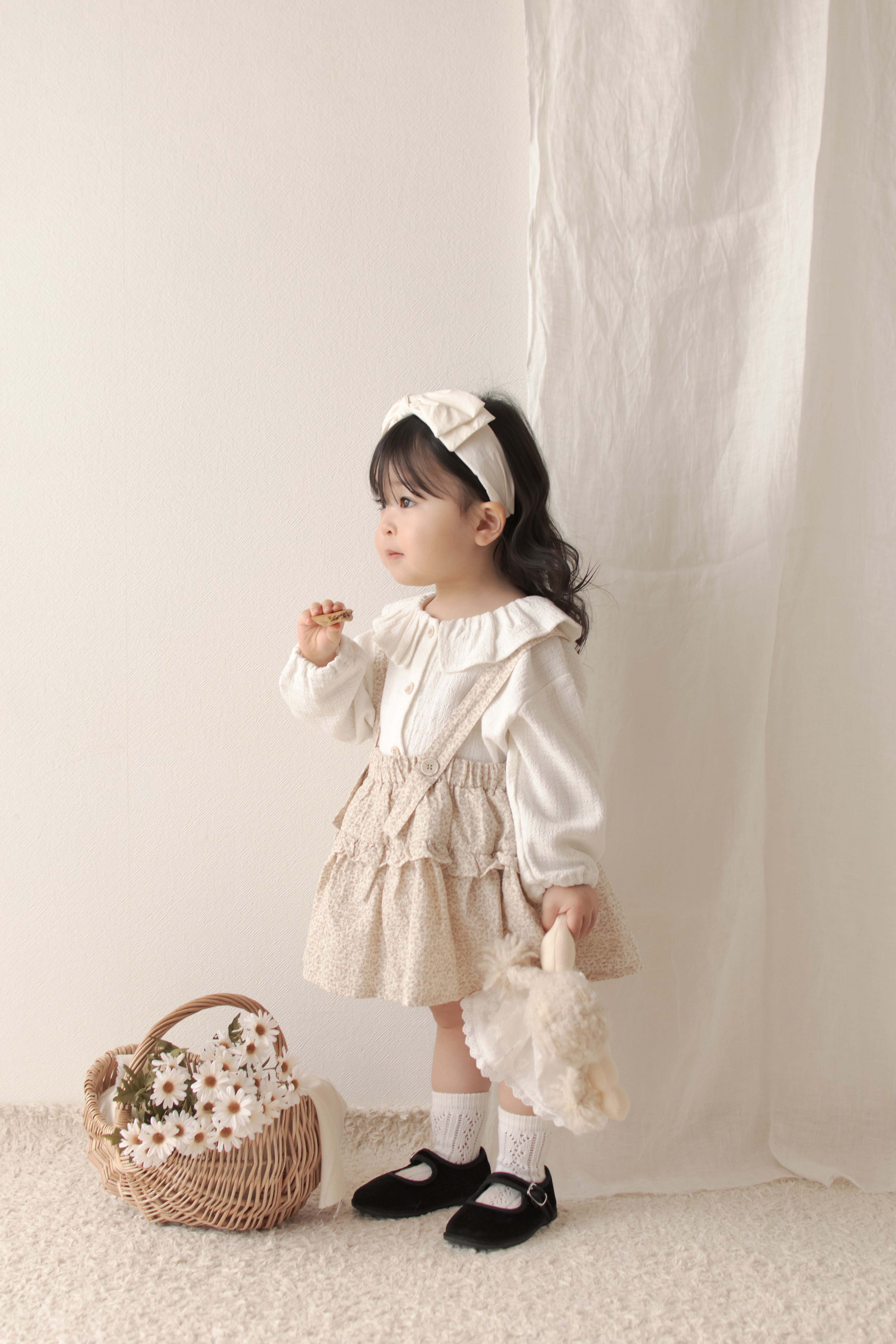 Dobby frill suspender skirt