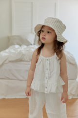 ［onu］Frill camisole blouse