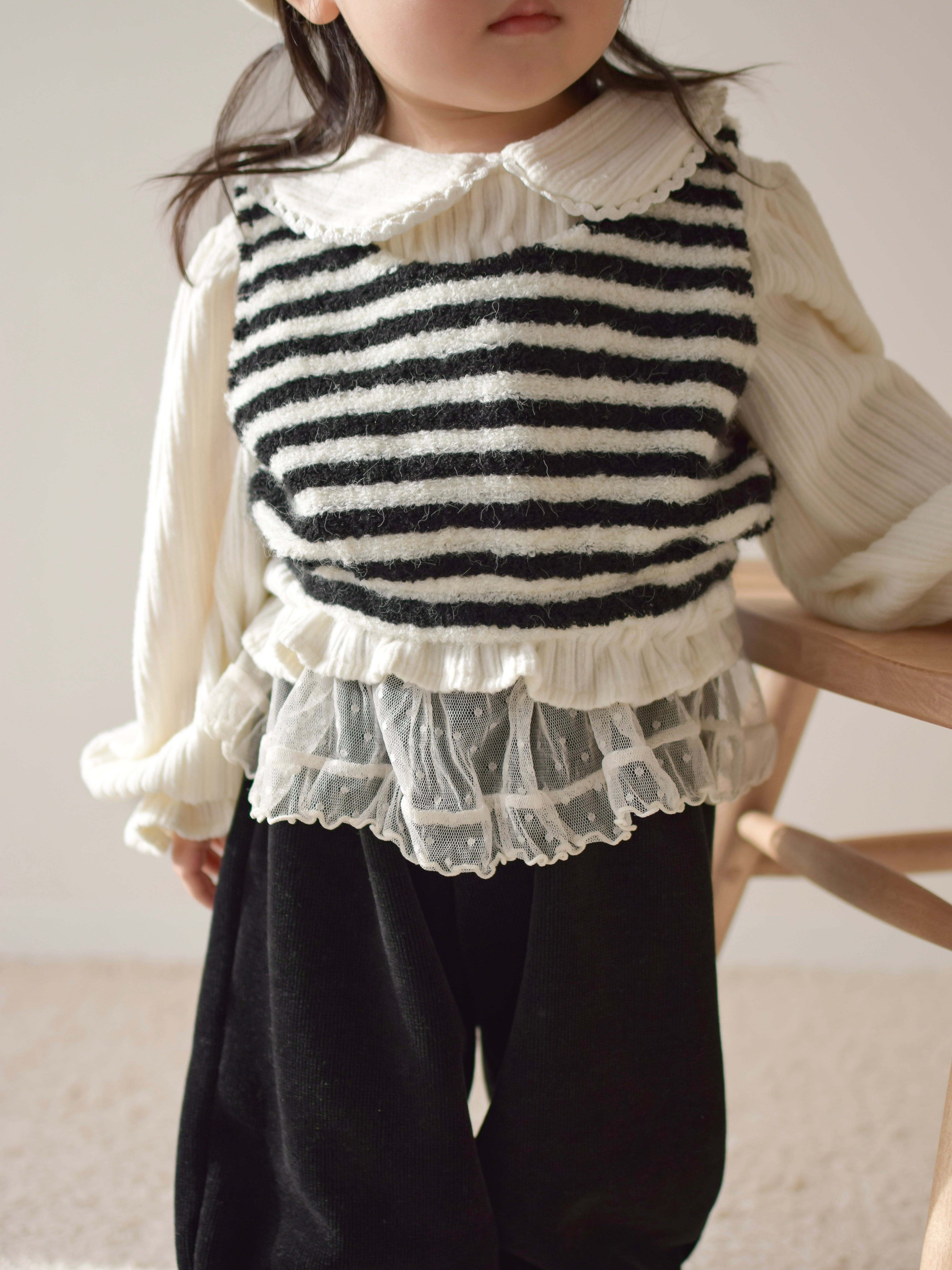 Honey round collar blouse