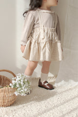 Dobby frill suspender skirt