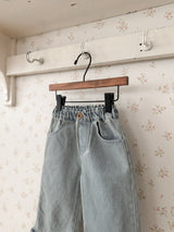 Straight frill pants