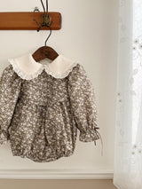 Lily collar blouse