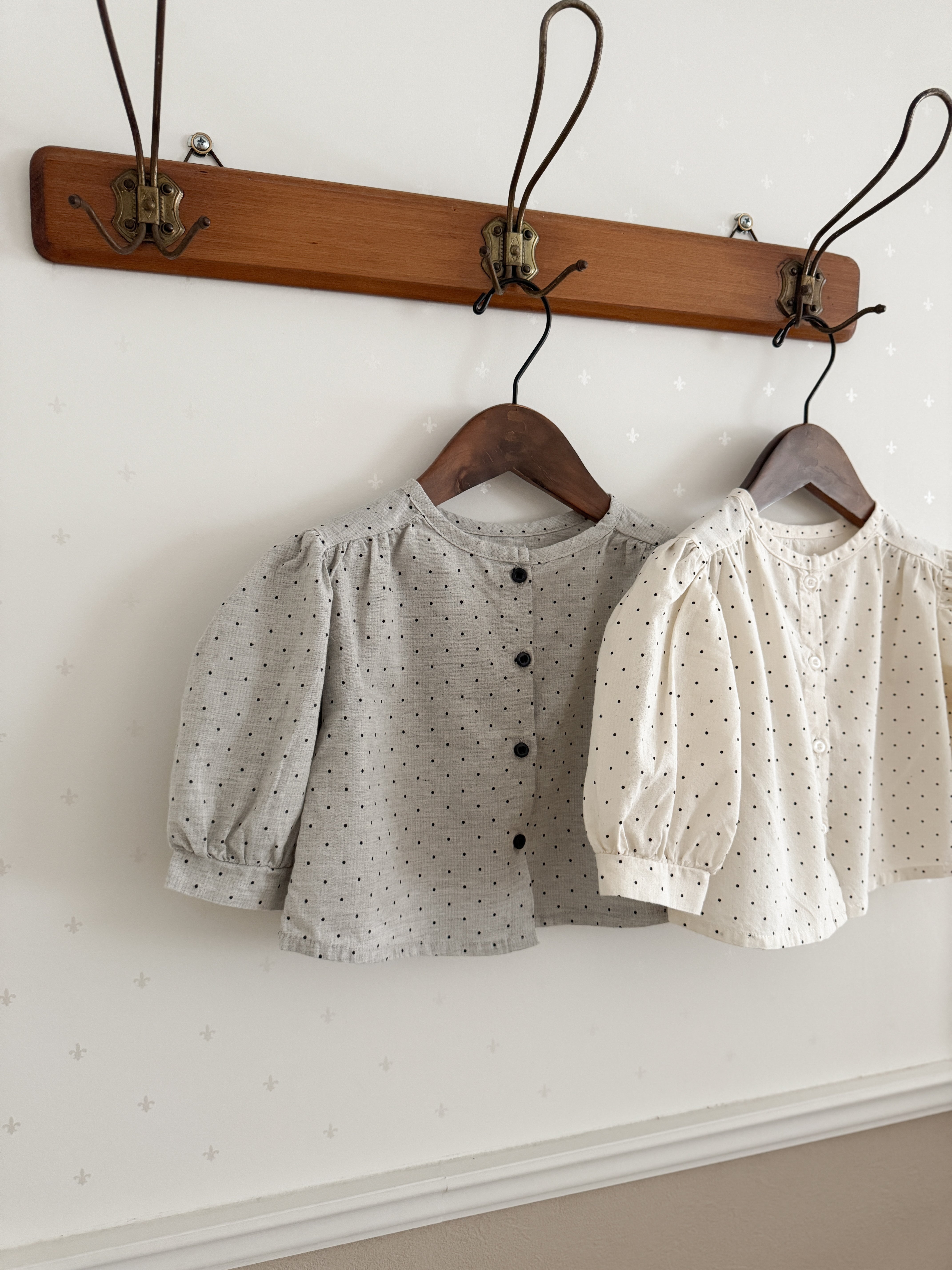 Bebe bonbon dot blouse