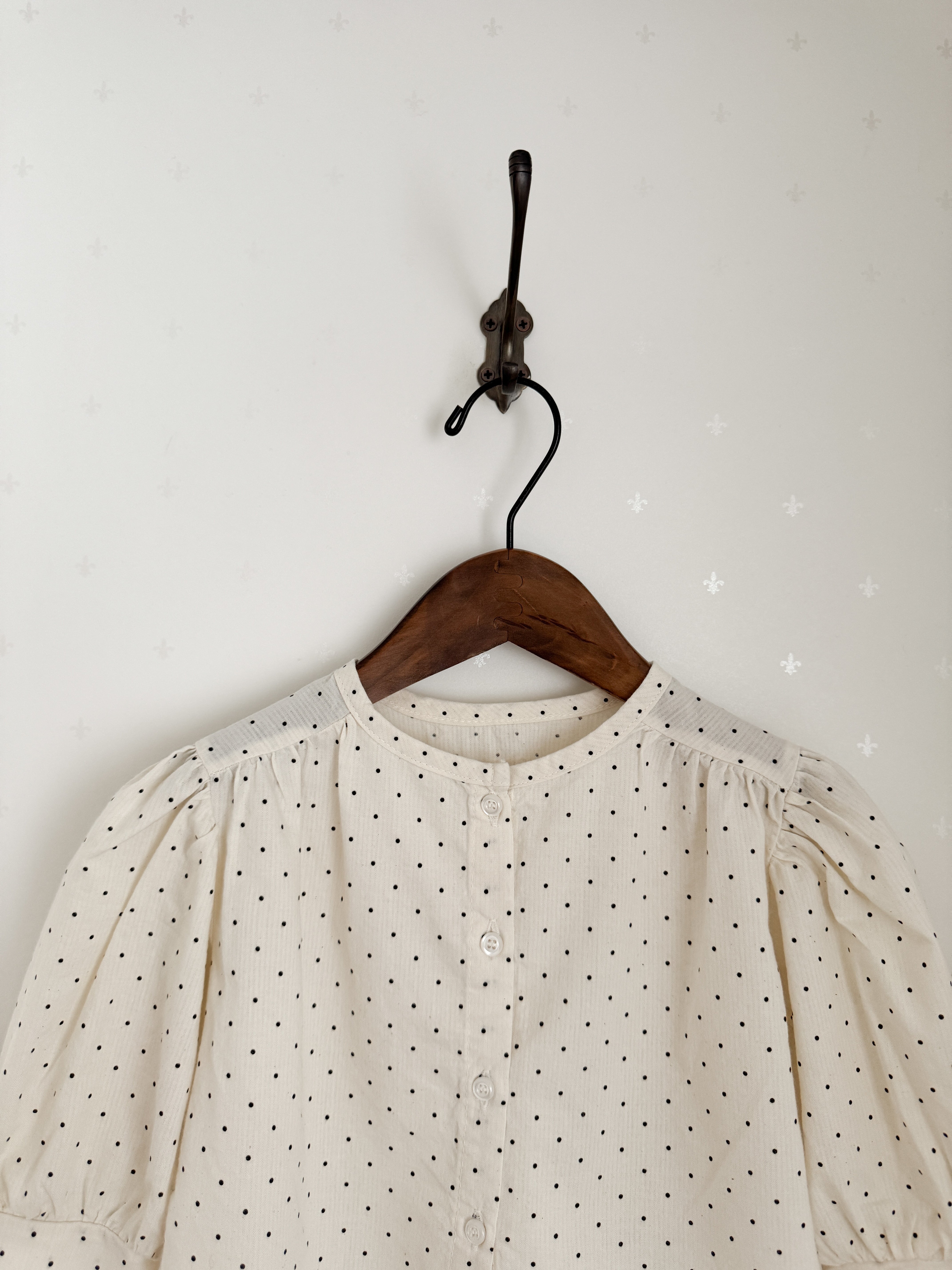 Bebe bonbon dot blouse