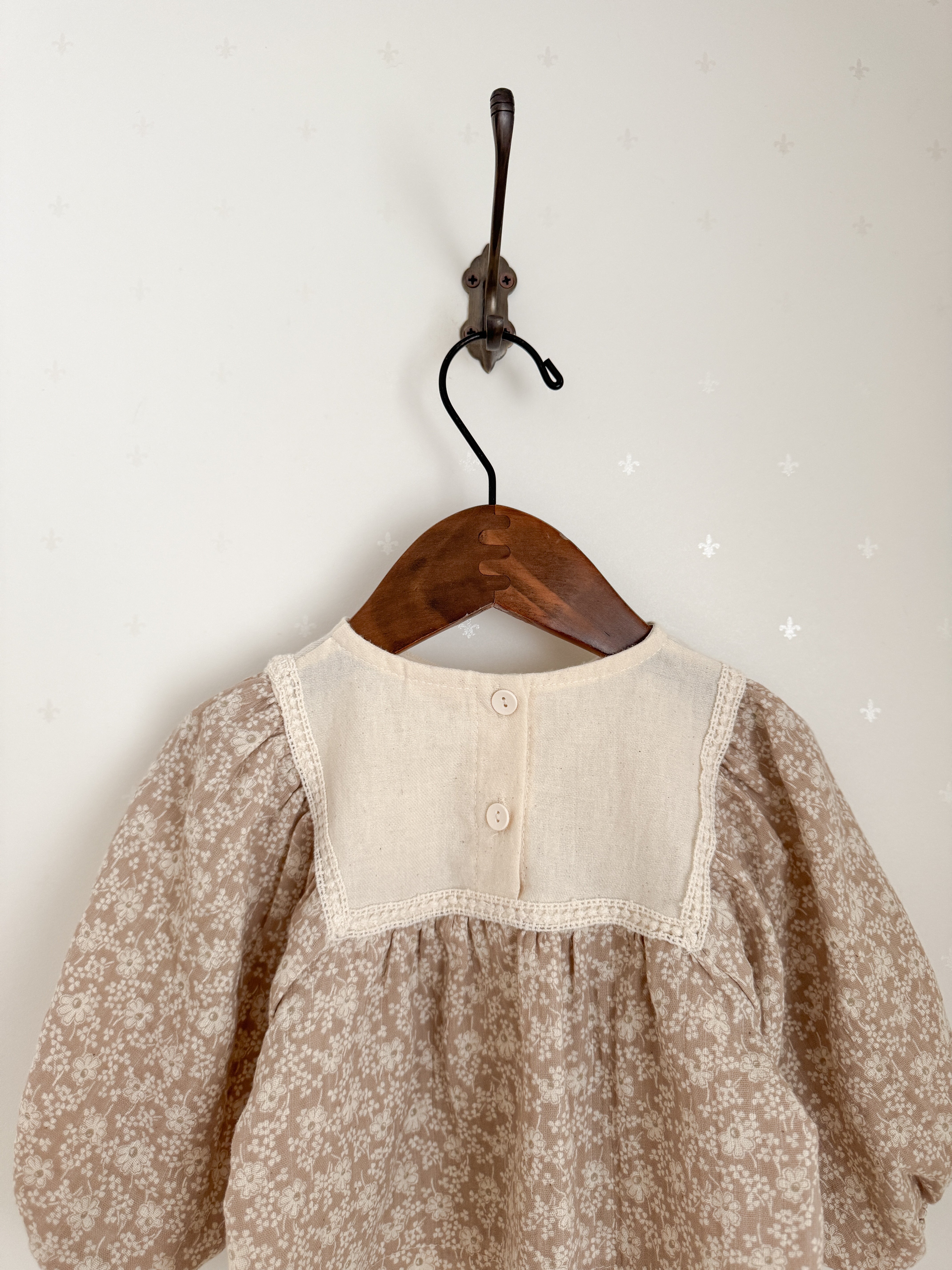 Mist flower blouse