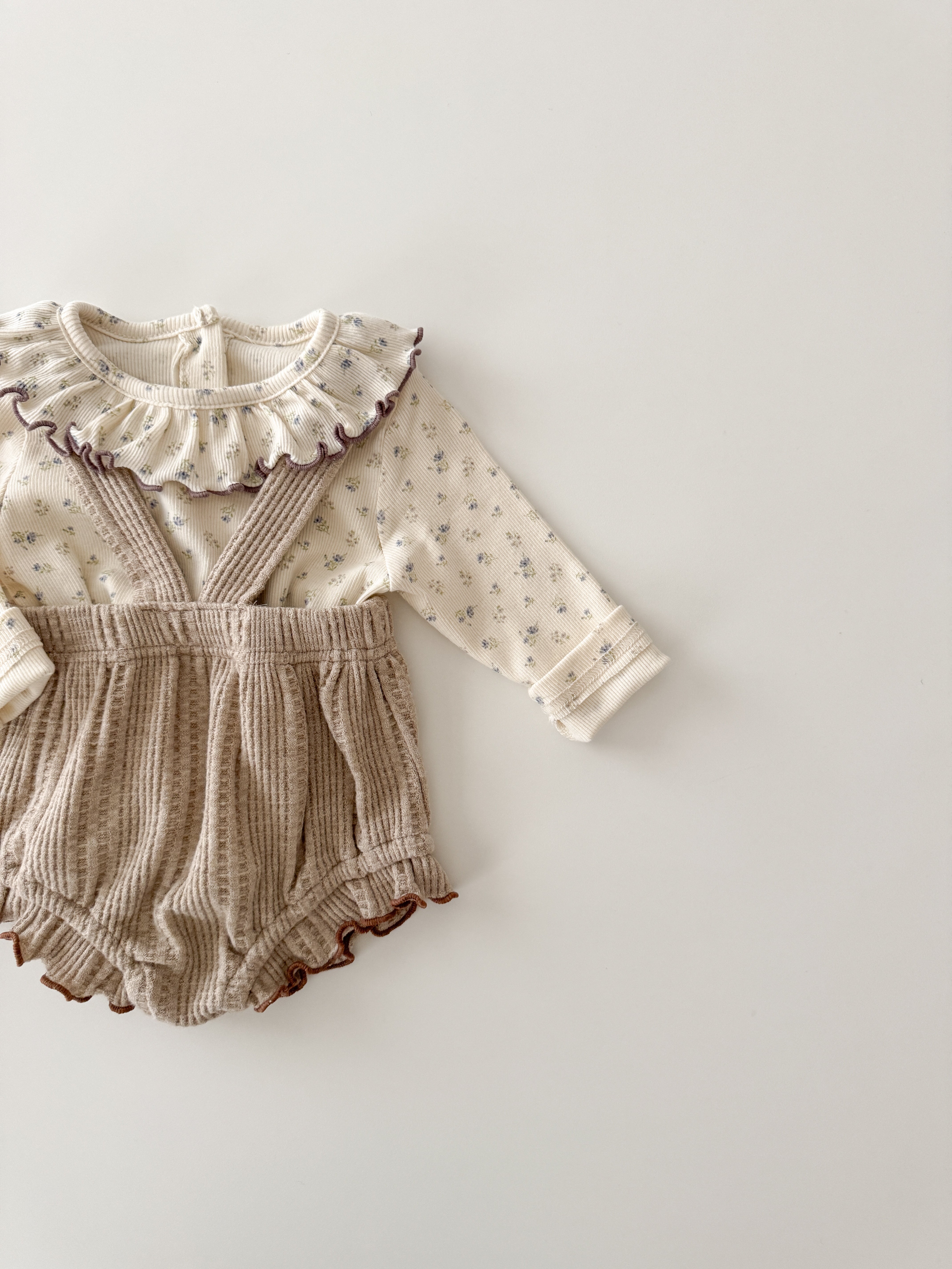 Mellow waffle suspender bloomer