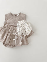 Blooming flower set
