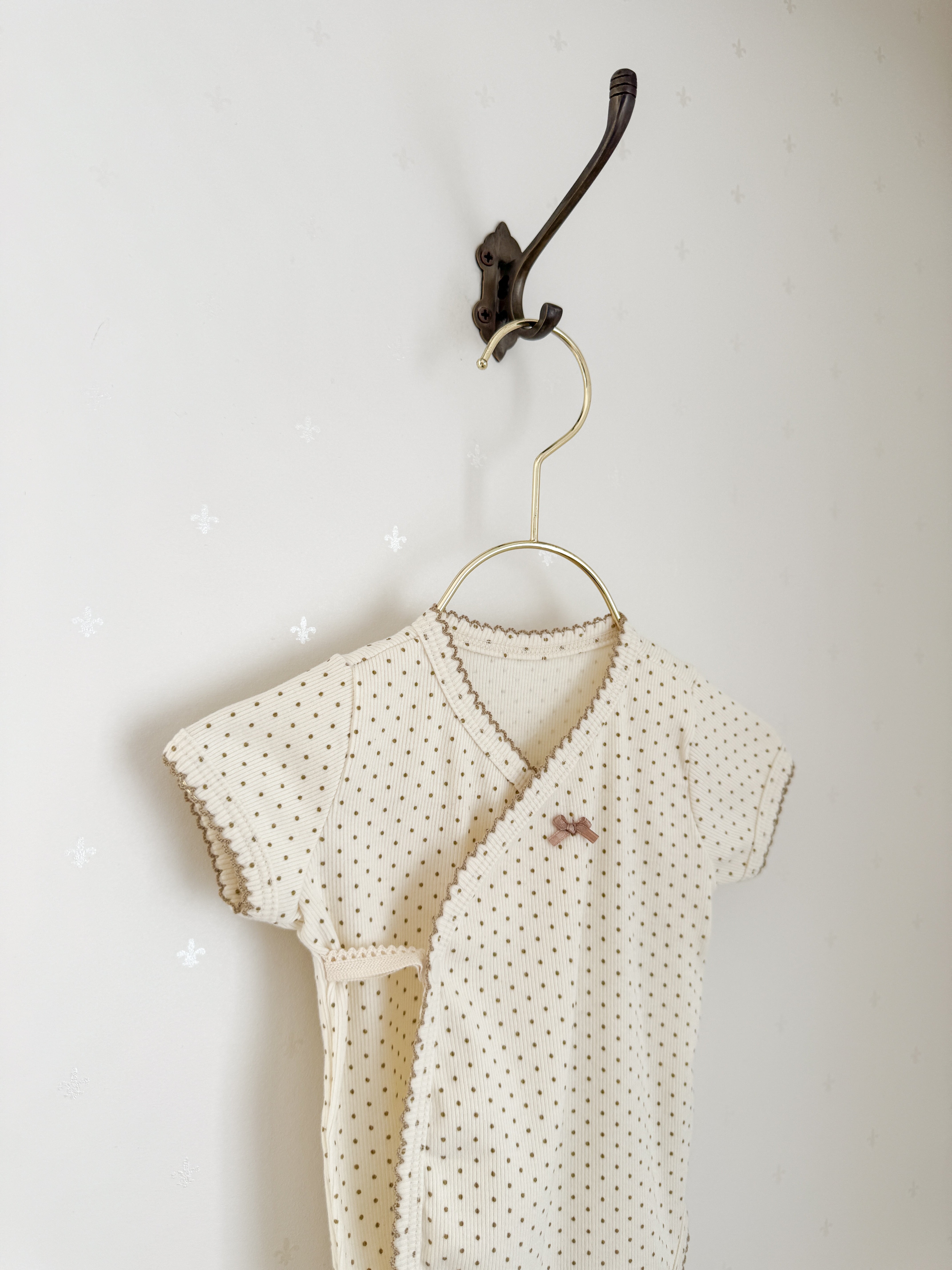 Ruzy newborn rompers