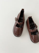 Chopin strap shoes