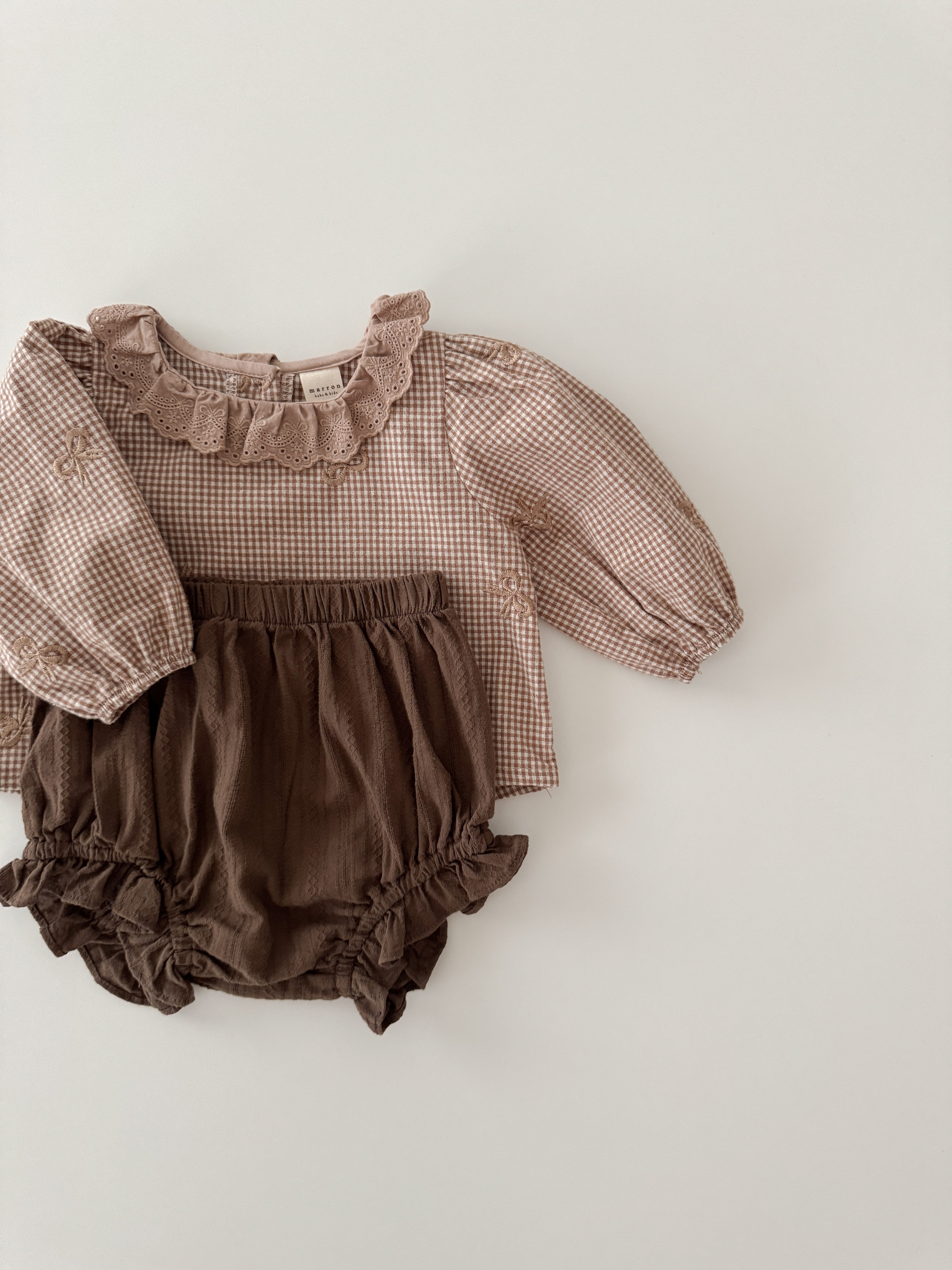 Susu lace check blouse