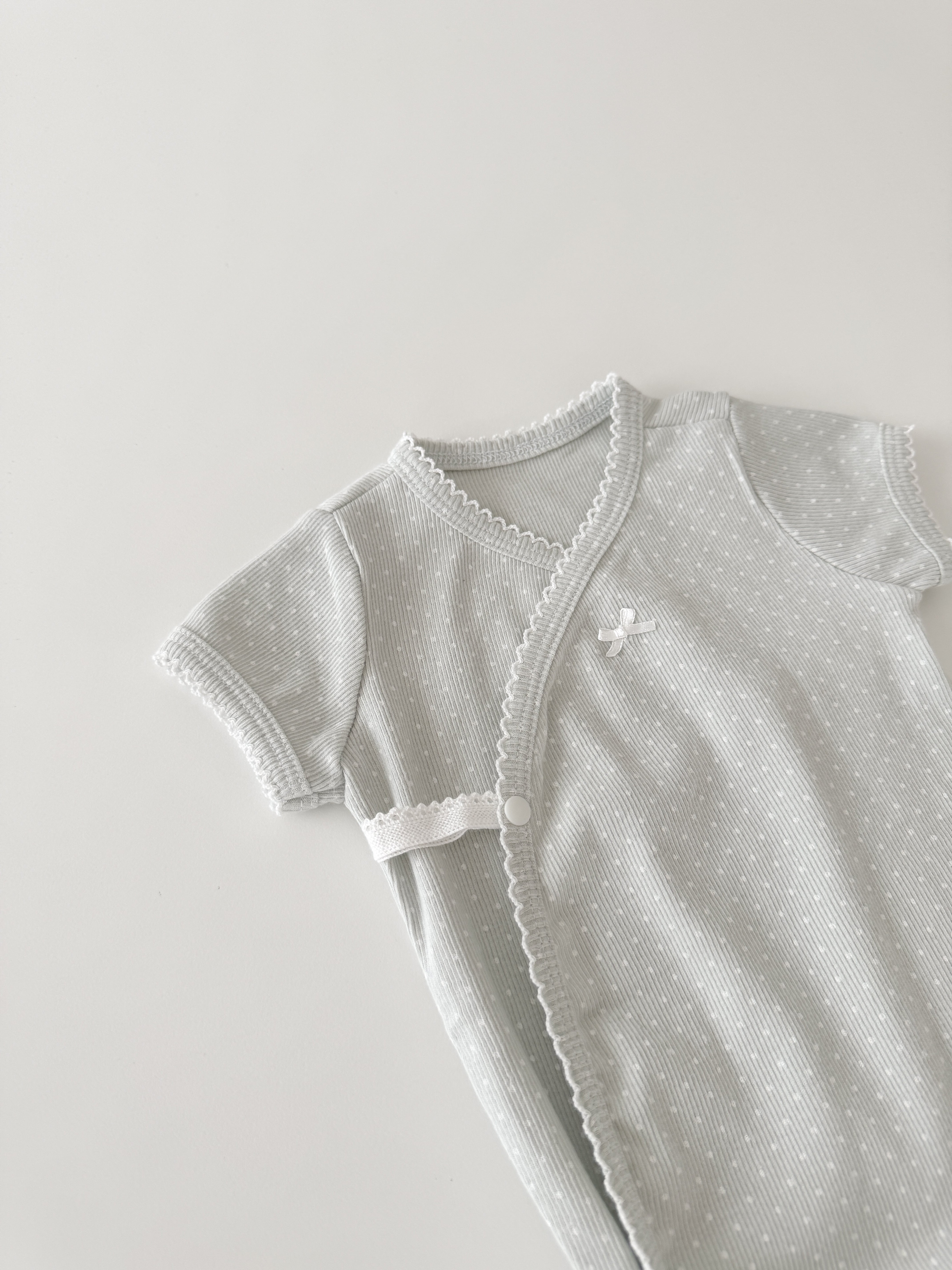 Ruzy newborn rompers