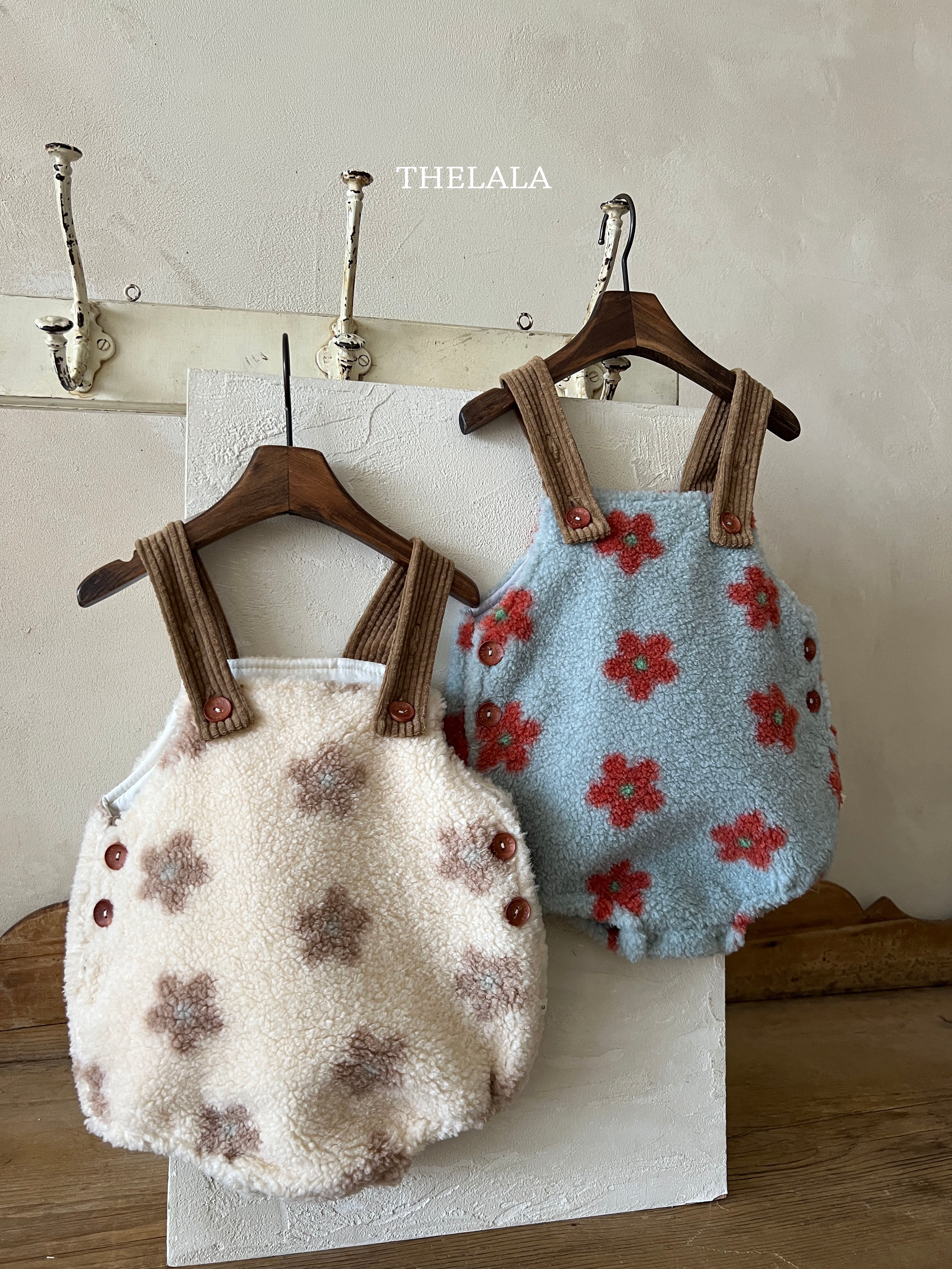 ［thelala］Boa flower rompers