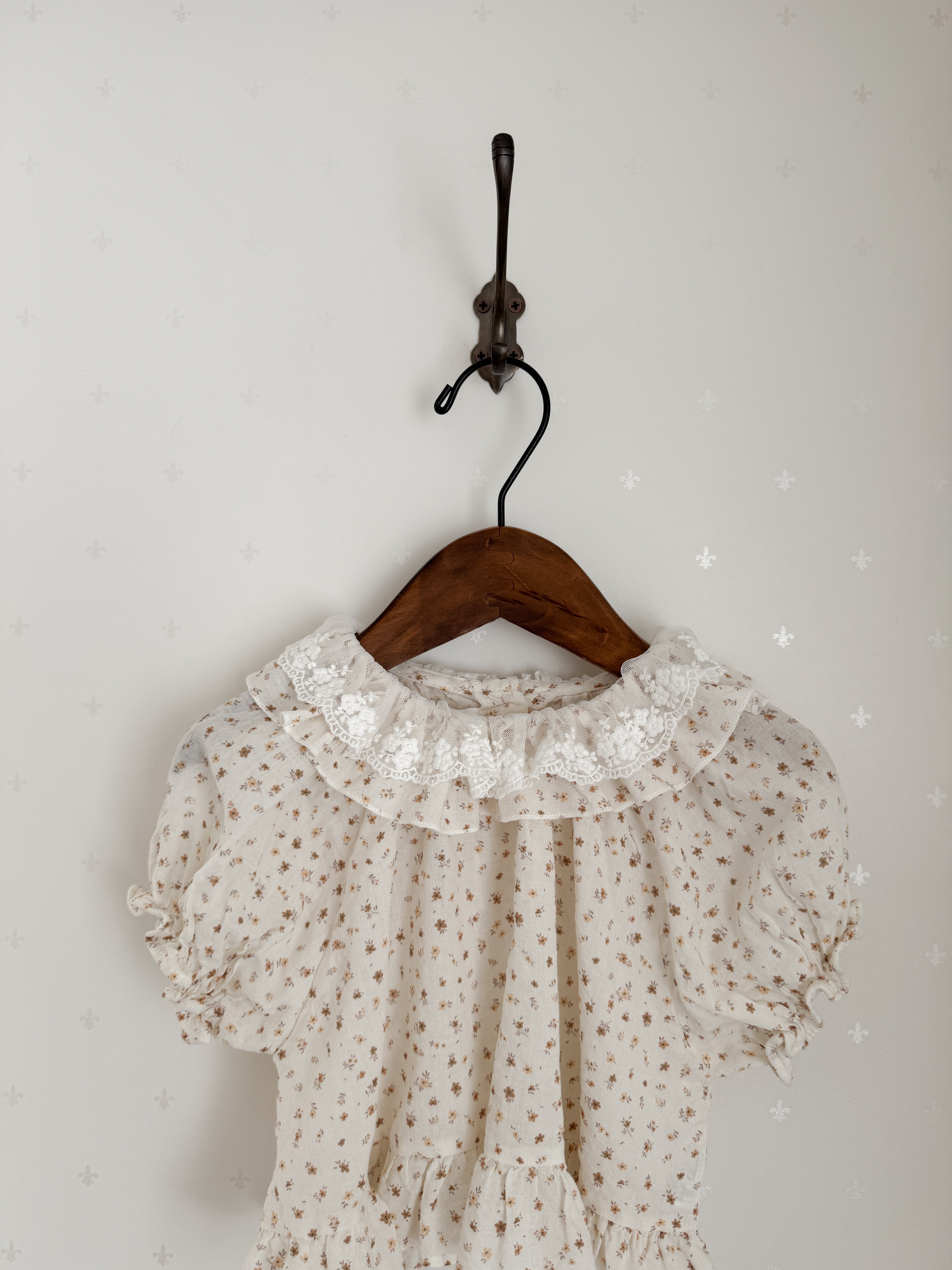 Flower frill blouse (baby & kids)
