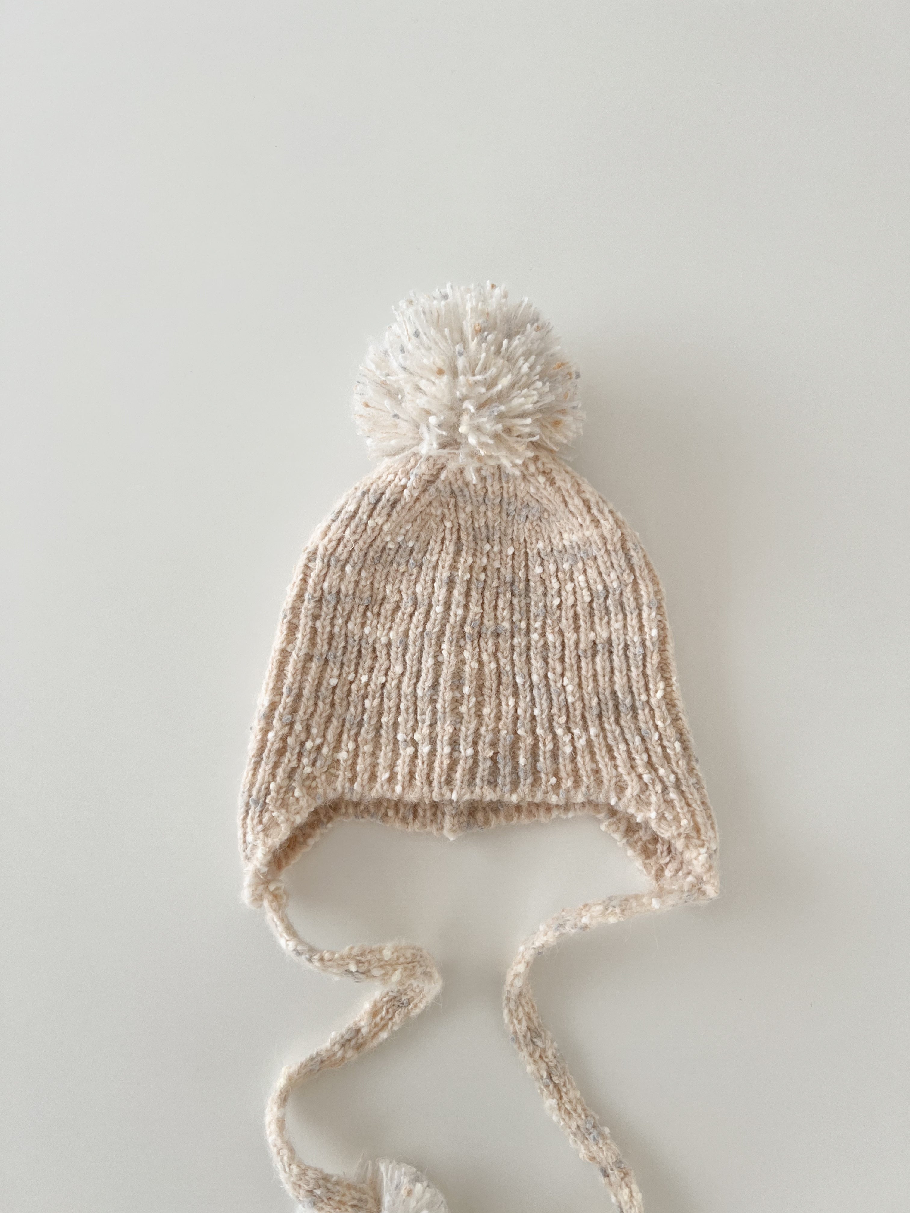 Mix knit ponpon beanie