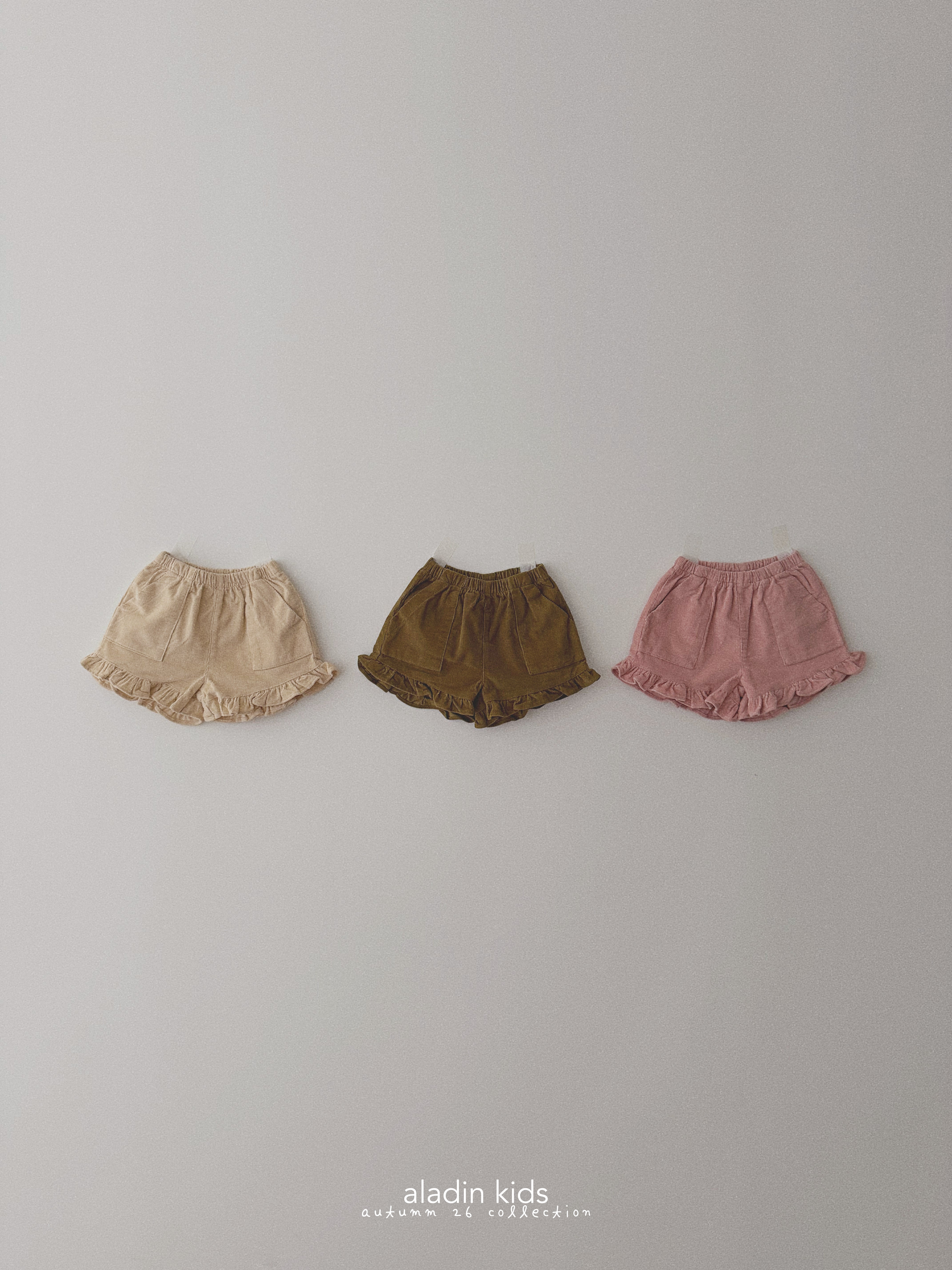 ［aladin］Frill corduroy short pants