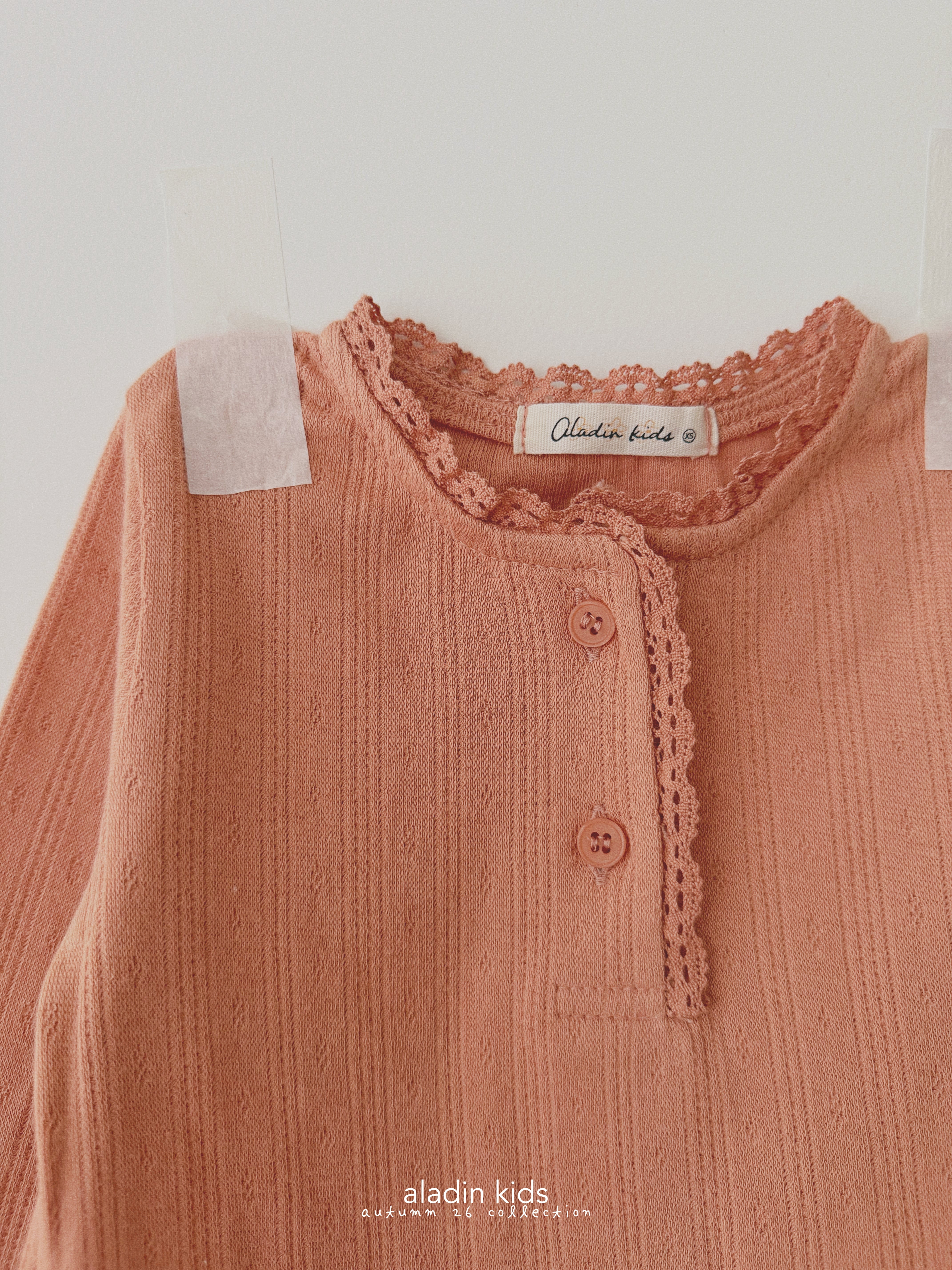 ［aladin］Lace button tee
