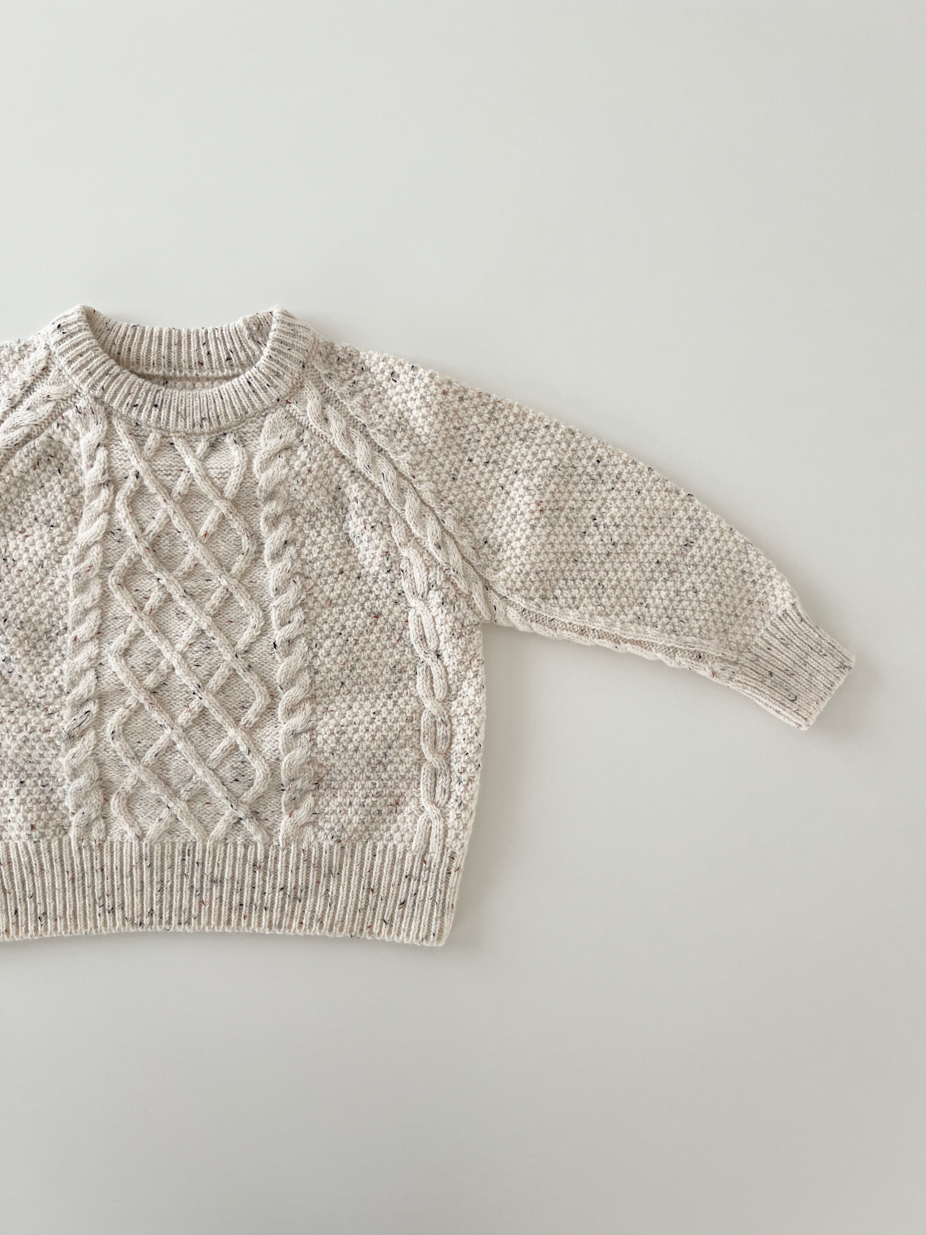 Mix cable knit pullover