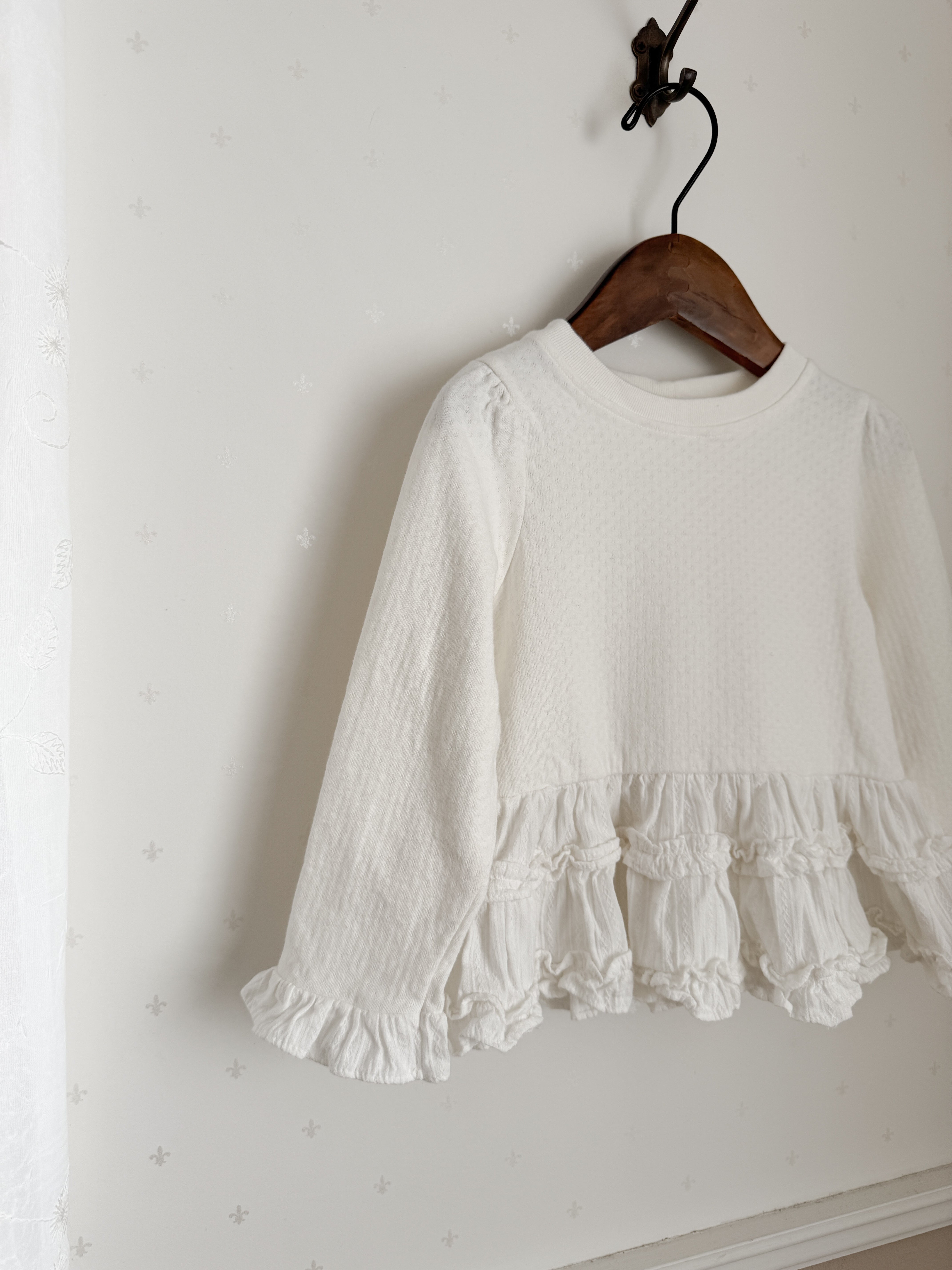 Ruffle frill tee