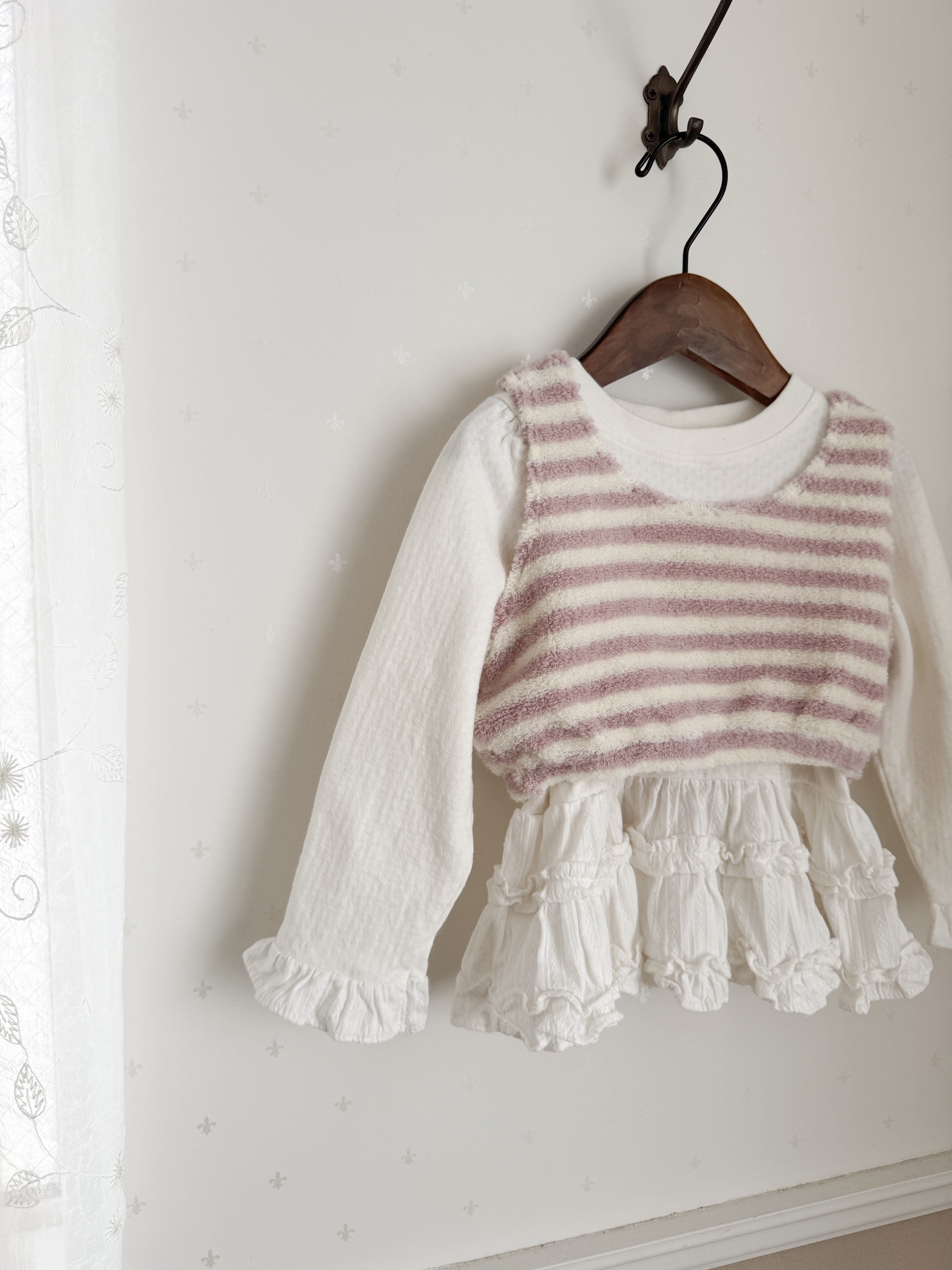 Ruffle frill tee