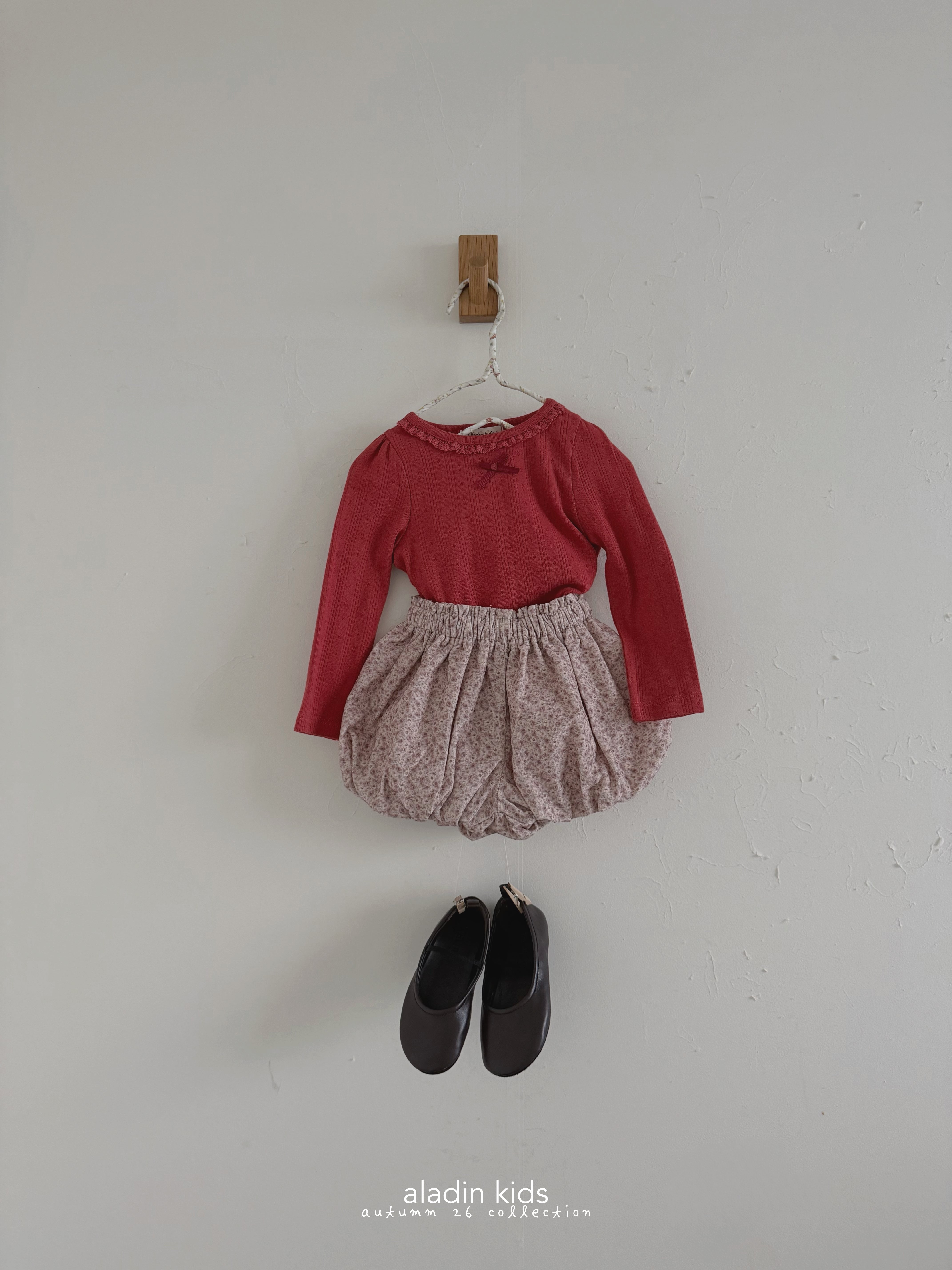 ［aladin］Eyelet ribbon puff tee