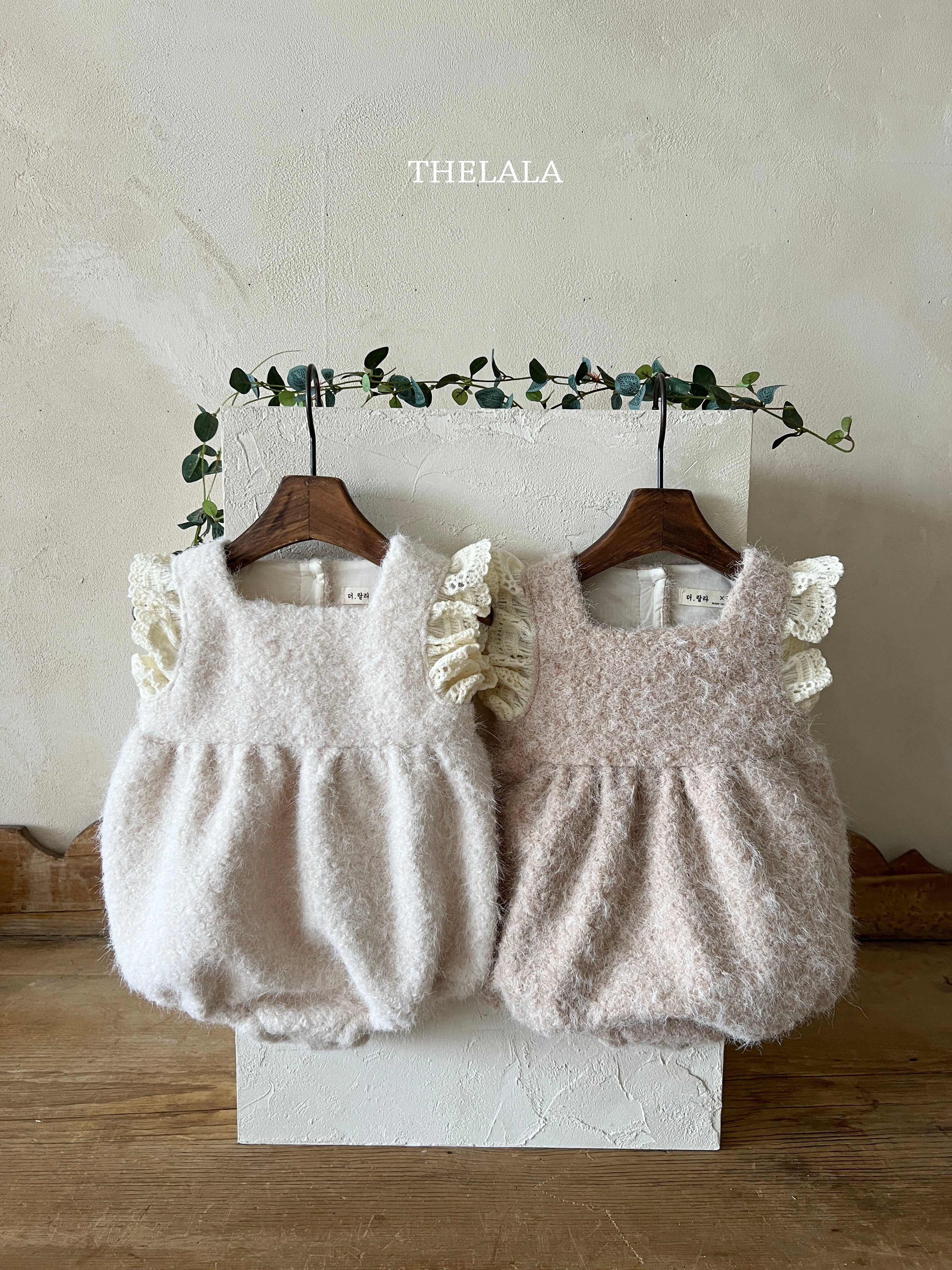 ［thelala］Boucle rompers